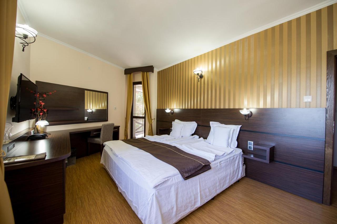 Family Hotel Hebar Μπατάκ Εξωτερικό φωτογραφία
