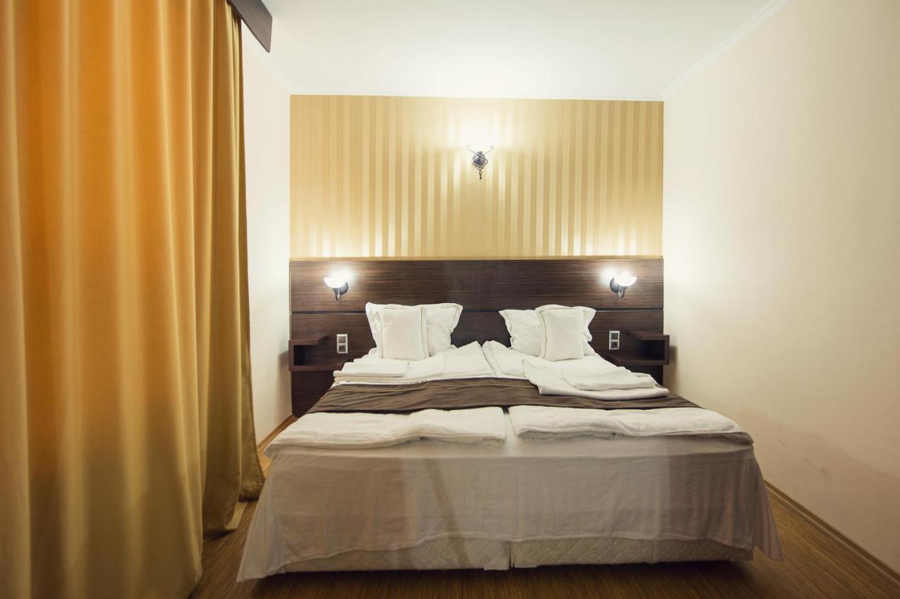 Family Hotel Hebar Μπατάκ Εξωτερικό φωτογραφία