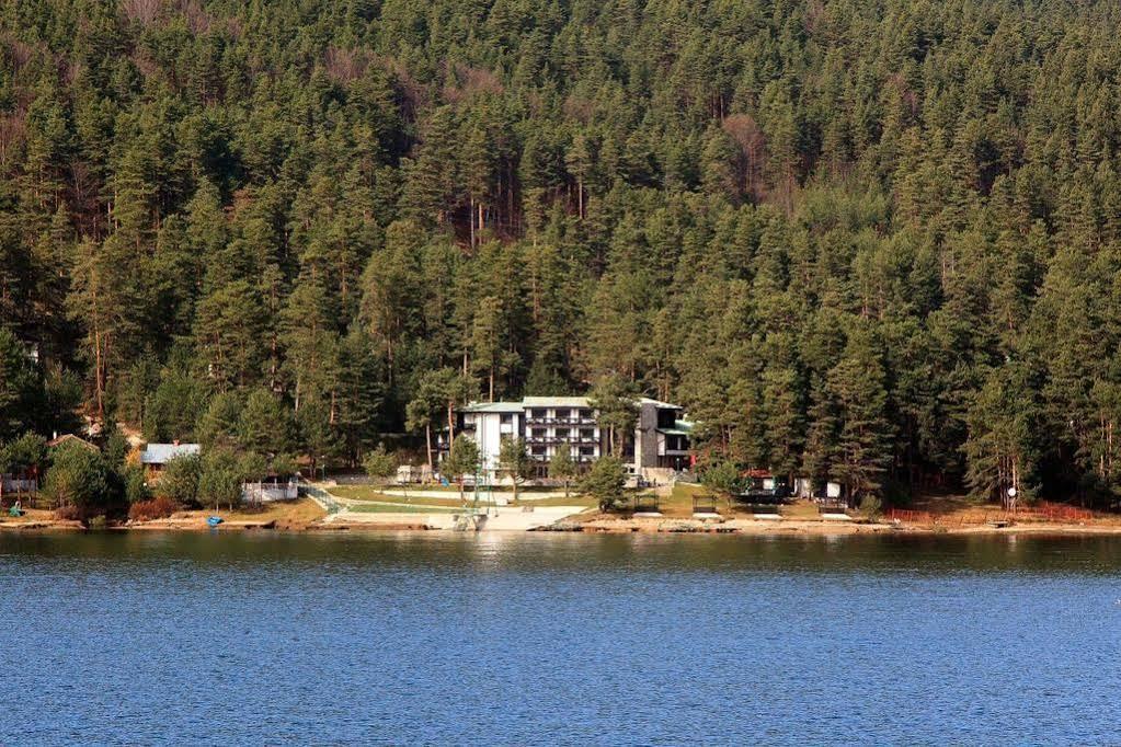 Family Hotel Hebar Μπατάκ Εξωτερικό φωτογραφία