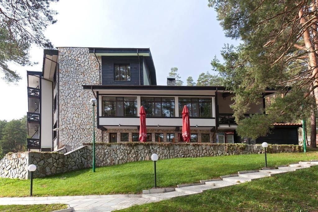 Family Hotel Hebar Μπατάκ Εξωτερικό φωτογραφία