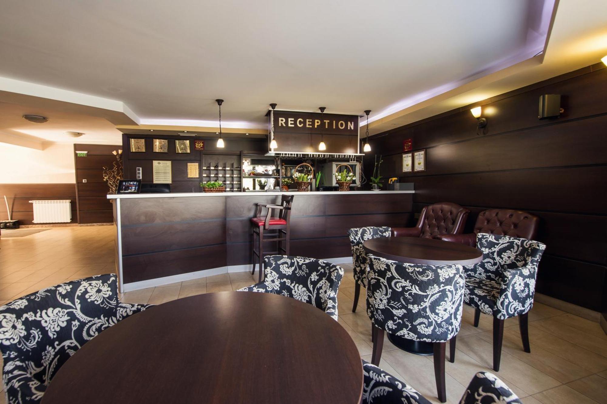 Family Hotel Hebar Μπατάκ Εξωτερικό φωτογραφία