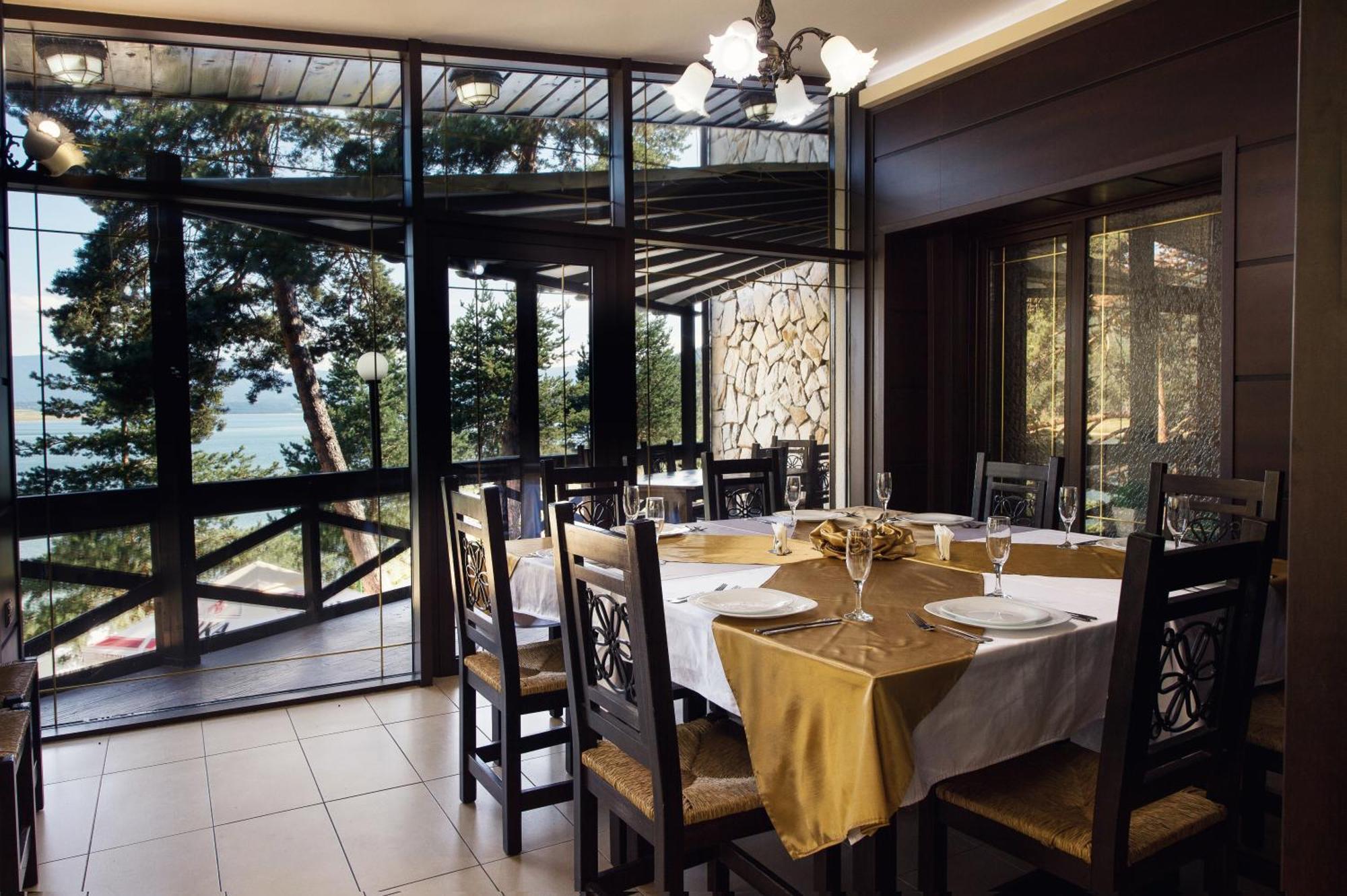 Family Hotel Hebar Μπατάκ Εξωτερικό φωτογραφία